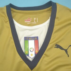 Italy goalkeeper retro soccer jersey WC 2006 - Image 3