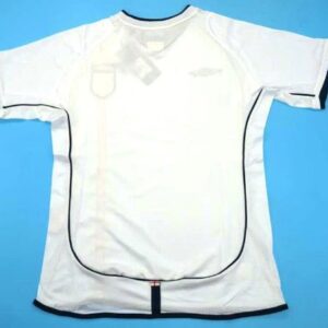 England national team retro soccer jersey WC 2002 - Image 3