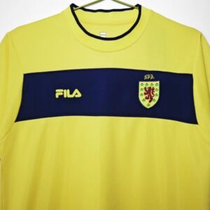 Scotland retro soccer jersey 2002 - Image 8