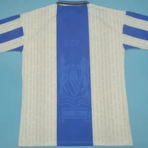 Manchester United retro soccer jersey 95-96 - Image 7