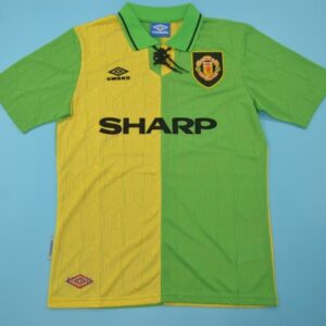 Retro Manchester United soccer jersey 92-93