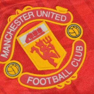 Manchester United 1994 red home soccer jersey - Image 5