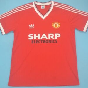 Manchester United retro soccer jersey 1982-1983