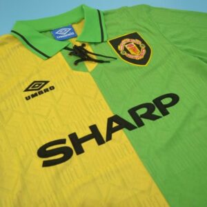 Retro Manchester United soccer jersey 92-93 - Image 7
