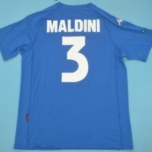 Italy retro soccer jersey 2000 - Image 5
