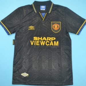 Manchester United 1994 red home soccer jersey - Image 7