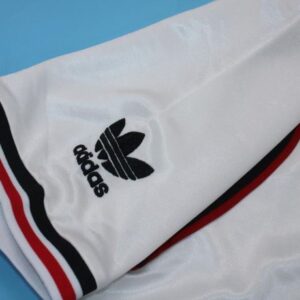Manchester United retro soccer jersey 1984 - Image 8