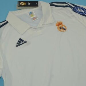 Real Madrid retro soccer jersey ECL 2002 - Image 5