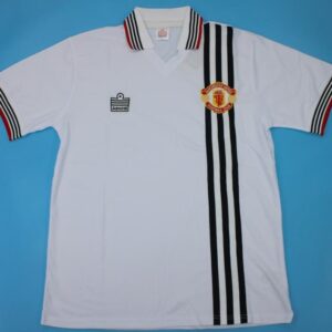 Manchester United retro soccer jersey 1977