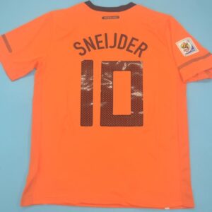 Netherlands retro soccer jersey WC 2010 - Image 6