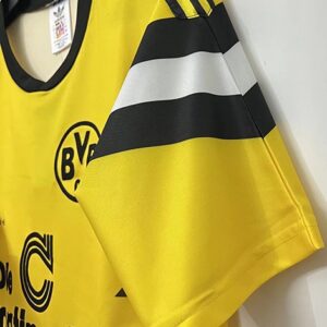 Borussia Dortmund retro football shirt 1989-1990 - Image 3