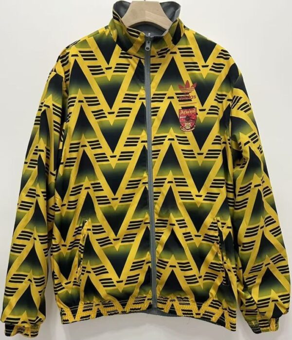 7aa6d7ad.jpg Arsenal 1991/92 Reversible Jacket – Iconic "Bruised Banana" Retro Design