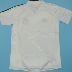 Real Madrid 2003-2004 retro soccer jersey - Image 3