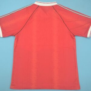 Manchester United retro football kit 1991 - Image 8
