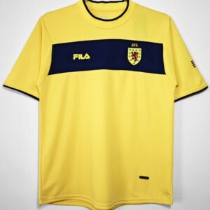 Scotland retro soccer jersey 2002 - Image 6