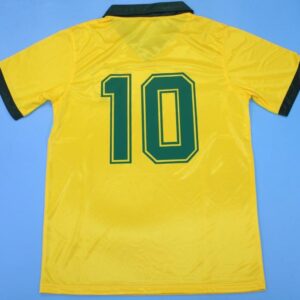 Attractive Brazil retro jersey World Cup 1986 - Image 6