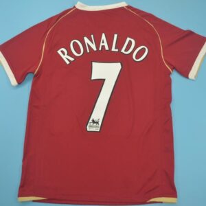 Manchester United 2006-07 Retro Jersey
