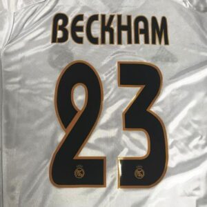 Real Madrid 2003-2004 retro soccer jersey - Image 7