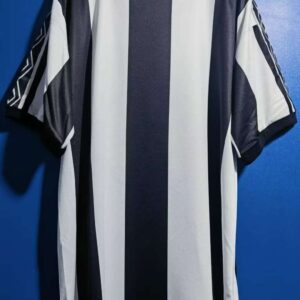 Newcastle 1982 football kit - Image 2