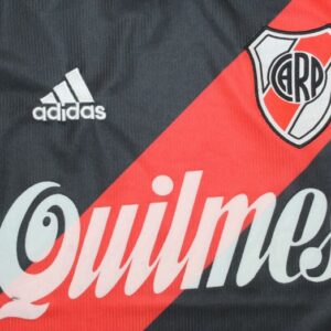 River Plate retro football jersey 2000 - Image 9