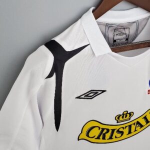 Beautiful Colo Colo retro football jersey 2006 - Image 3