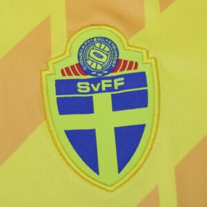 Sweden World Cup 1990 soccer jersey - Image 5