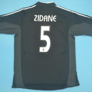 Real Madrid 2003-2004 retro soccer jersey - Image 11