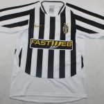Juventus Turin 2003-2004 Football Jersey – Iconic Del Piero Era Kit