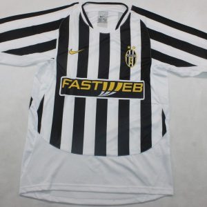 Juventus Turin 2003-2004 Football Jersey – Iconic Del Piero Era Kit